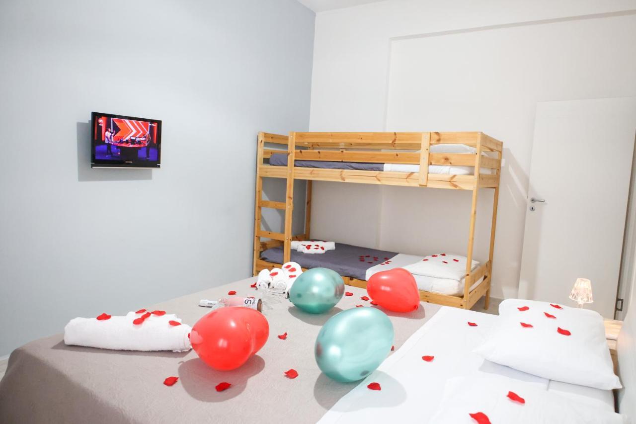 Casa Maria Apartment Наполи Екстериор снимка